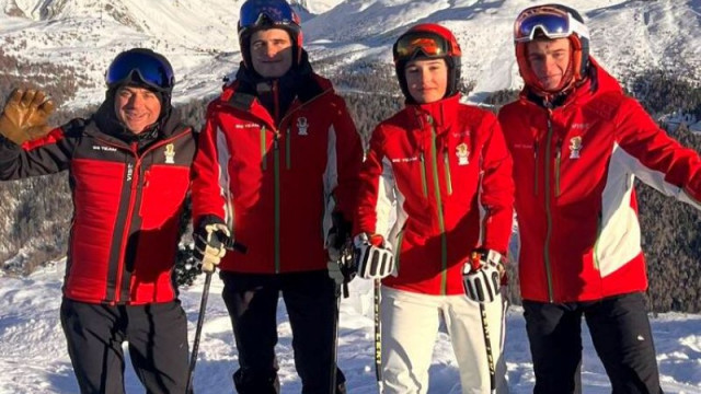 Сноубордистите Малена Замфирова Тервел Замфиров и Александър Кръшняк направиха първа