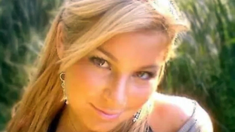 Жертва на Епстийн обвини министерството в "некомпетентност" заради грешки при редактирането