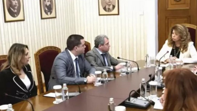 Намираме се в сложна ситуация без бюджет и социална защита