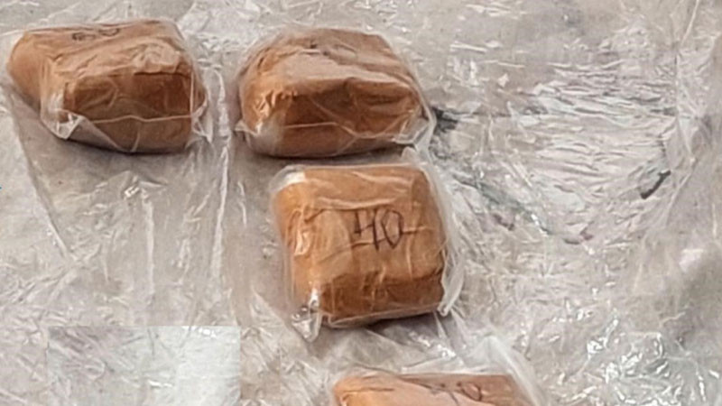 Франция залови лодка с 678 кг кокаин в Карибите