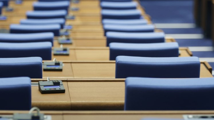 Депутатите се отказаха от петъчния парламентарен контрол