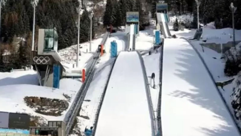 Голям скандал разтърси Зимните олимпийски игри при ски скоковете