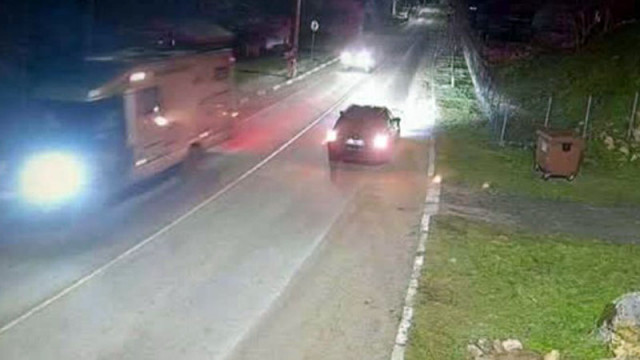 bTV разполага с кадри от операцията по преместването на кемпера