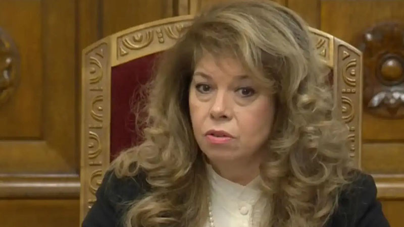 Йотова: Трябва да гарантираме максималната стабилност и сигурност на хората