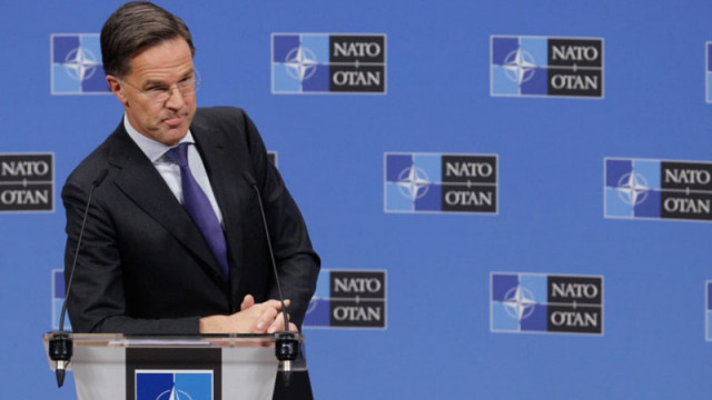 Генералният секретар на НАТО Марк Рюте отхвърли идеята че Съединените щати