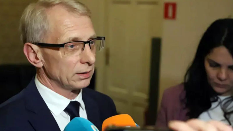 Денков съзря ченгеджийска операция за прикриване на истината около „Петрохан“