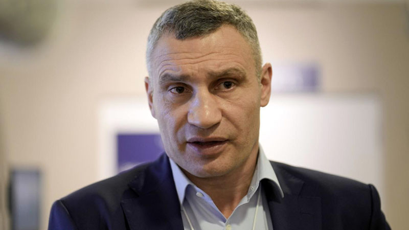 Киев е на ръба на катастрофа, заяви кметът на украинската