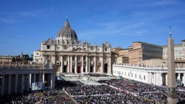 Тази година базиликата Свети Петър във Ватикана отбелязва 400 години