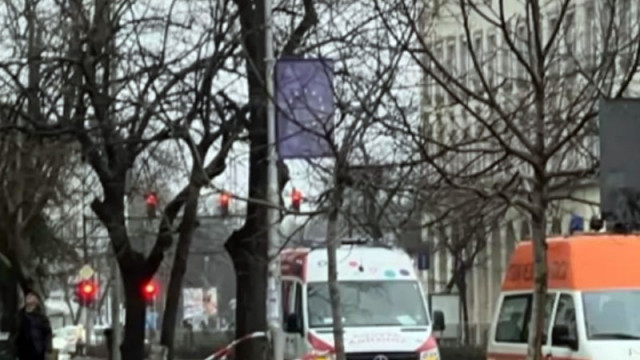 Труп в центъра на Варна шокира минувачи По първоначална информация