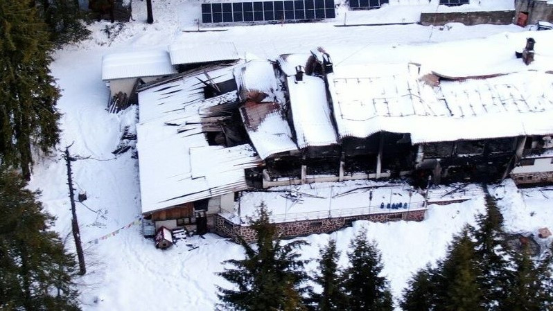 Тримата мъже, намерени мъртви в хижата край Петрохан, са се