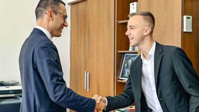 Жалко Първата изява на Андрей Гюров Министър председател на Република