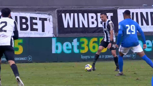 Локо (Пловдив) не успя да пречупи десет "соколи"