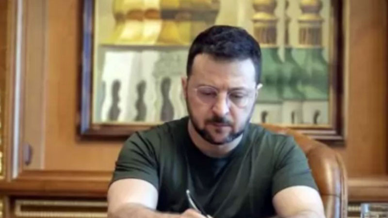 Украйна наложи нови санкции срещу компании, обслужващи руския военно-промишлен комплекс