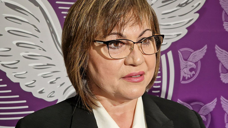 Корнелия Нинова не вижда нова посока в БСП, а реставрация на старото