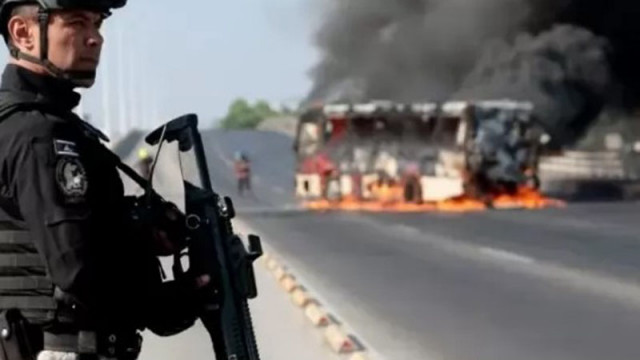 Безредици в Мексико: Блокади и пожари в няколко региона след убийството на наркобарона Ел Менчо
