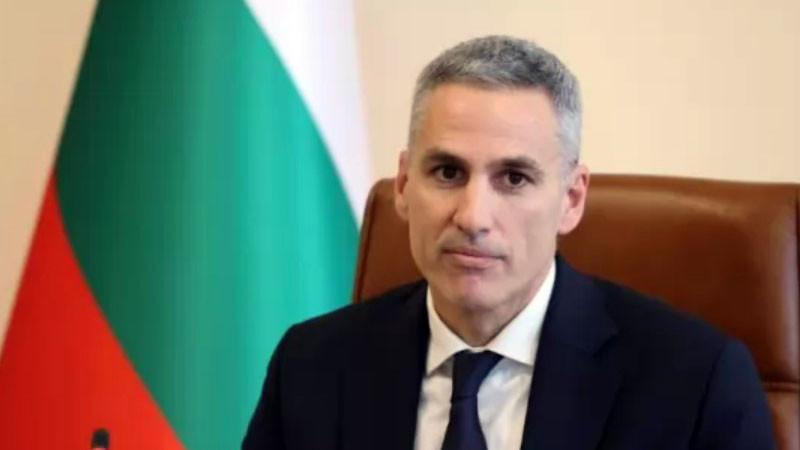 Андрей Гюров на първото заседание на служебния кабинет: Изборите не са разход, те са инвестиция