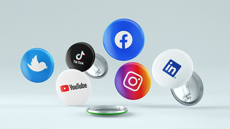 Гърция готви вечерен час и възрастова забрана за подрастващите в социалните мрежи