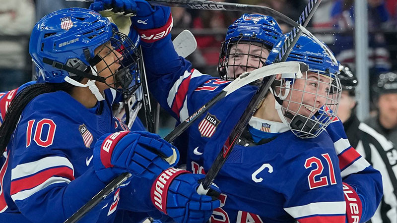 Олимпийските шампионки в хокея отказаха покана на Тръмп