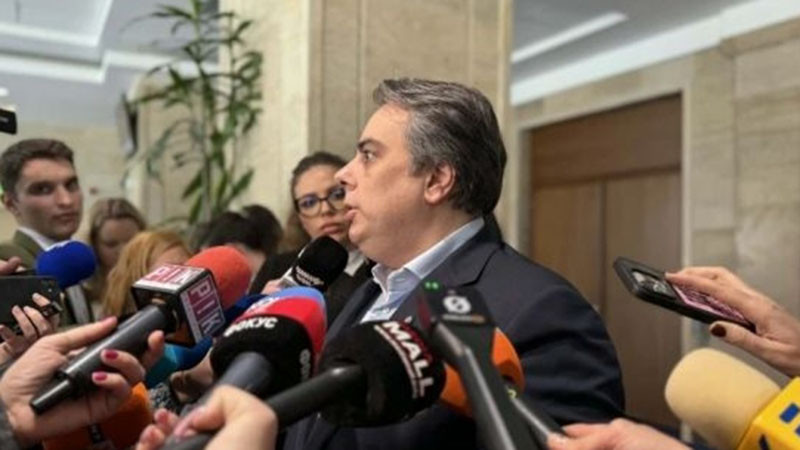 Асен Василев, ПП се застрахова: Не съм сменял аз 28-те областни управители!