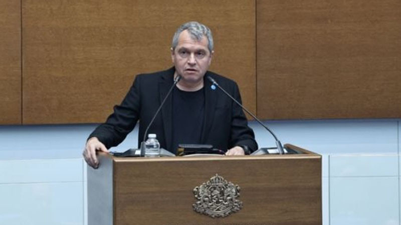 Тошко Йорданов разобличава Дечев: Привикал в елитен ресторант полицейски експерт по "Петрохан"