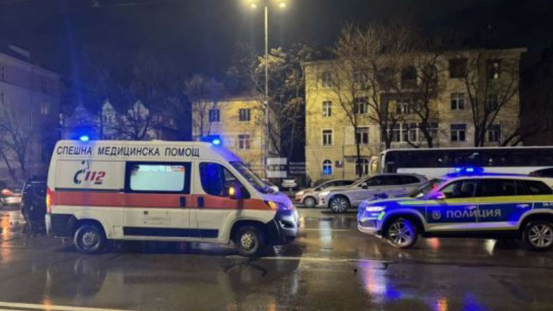 Ученически бус катастрофира в столичния квартал „Драгалевци“, шофьорът издъхна