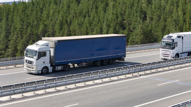 Спират тировете по магистралите "Тракия", "Хемус" и "Струма" на 3 март