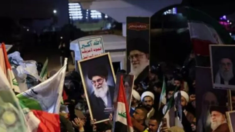 Сблъсъци в Багдад и Карачи! Десет загинали при опит да щурмуват мисии на САЩ