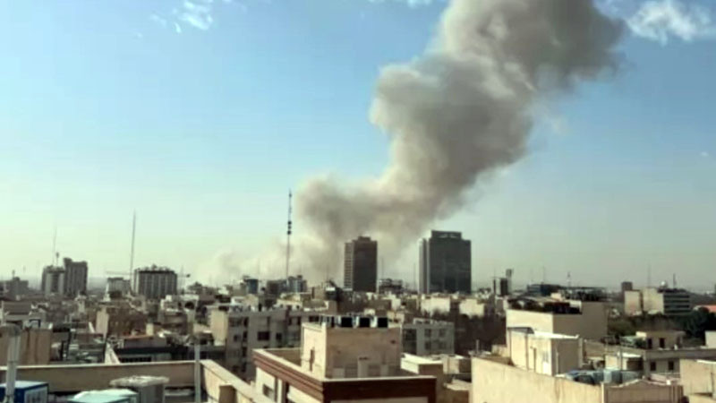 Израелската армия извърши въздушно нападение в „сърцето на Техеран“