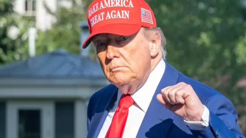 Тръмп ще продължи бомбардировките до смяна на режима в Иран