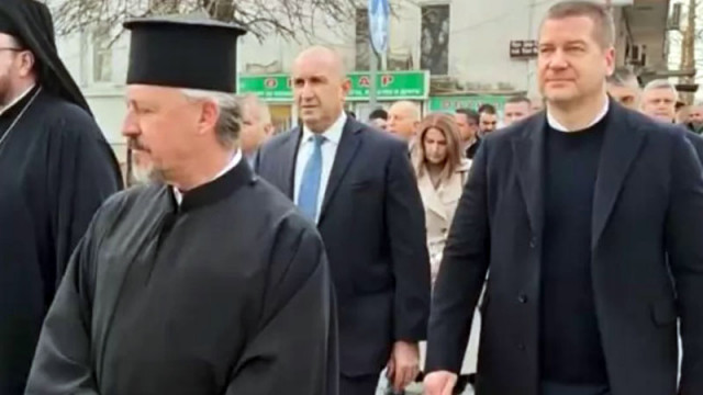 Радев и кметът Тодоров от ГЕРБ заедно в Стара Загора: Тръгваме на поход за бъдещето на България