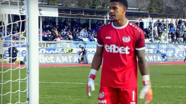 Спартак (Вн) с драматична победа