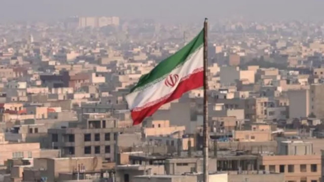 Иран: Няма да преговаряме със САЩ и можем да водим войната колкото е нужно