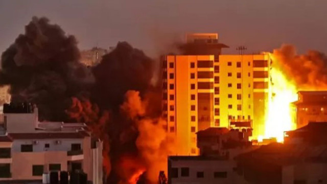 Иран нанесе нов ракетен удар по Израел, в Тел Авив обявиха тревога