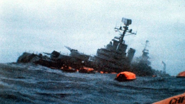 Шри Ланка: Опитваме се да спасим живота на моряците от втори потопен ирански кораб