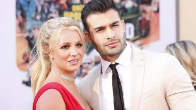 Арестуваха Бритни Спиърс за шофиране под влияние на алкохол