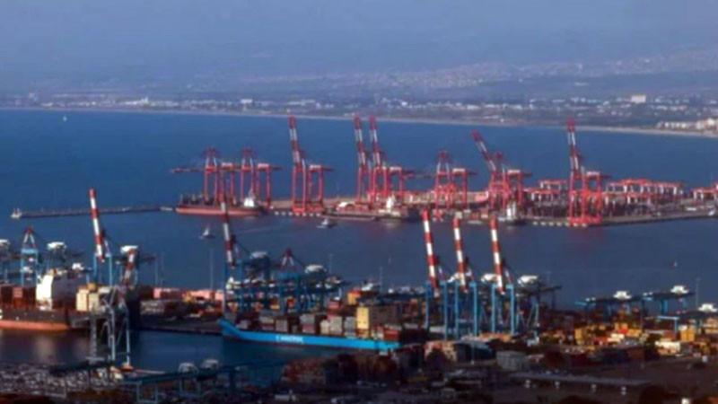 В Персийския залив заради войната са блокирани 20 хиляди моряци и 15 хиляди пасажери