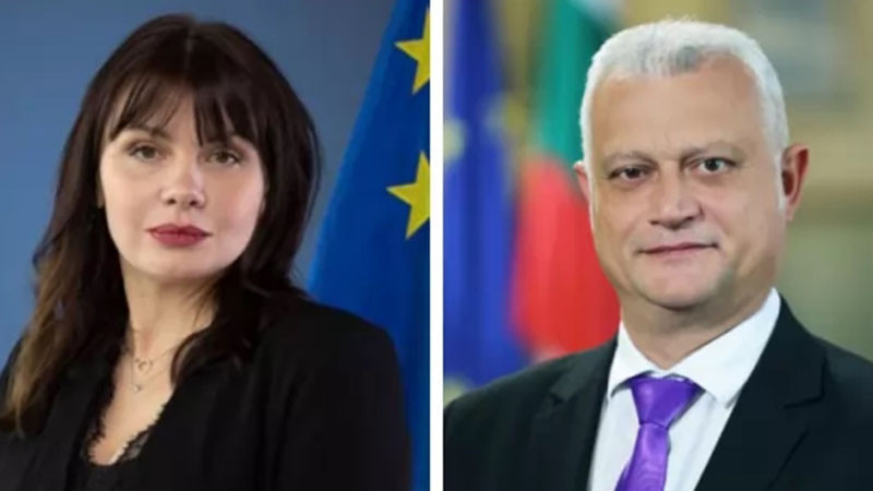 Емил Дечев посреща с охрана на МВР изгонената от Кьовеши европрокурорка Теодора Георгиева