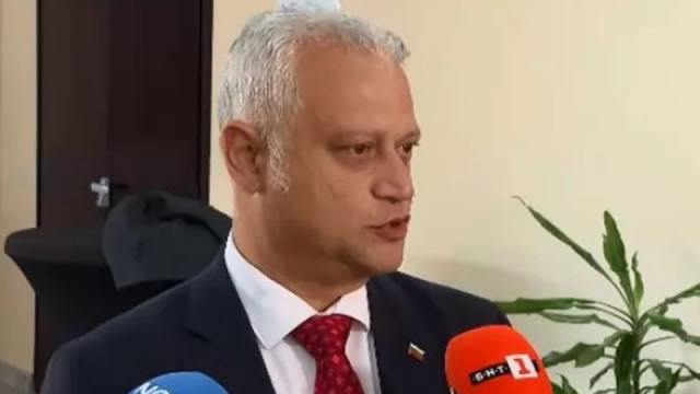 Вътрешният министър: Ще се запозная с казуса за шефа на полицията в Пловдив и ще взема решение