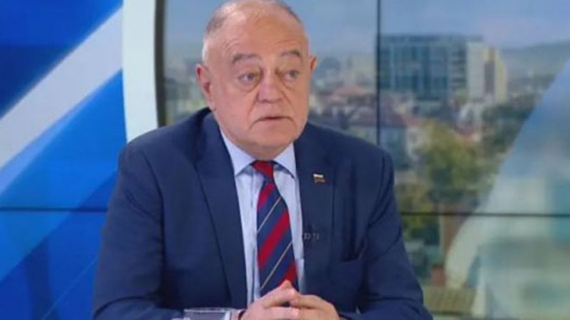 Атанасов, ДСБ: Да решим имаме ли интерес да сме под ядрения чадър на Франция