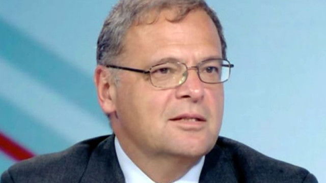 Екоминистърът: Правителството да прави проверки на бързото поскъпване на горивата