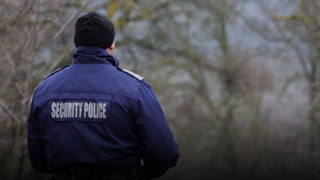 Дрогиран преследва и прегази умишлено съпругата си с лек автомобил в с. Обручище