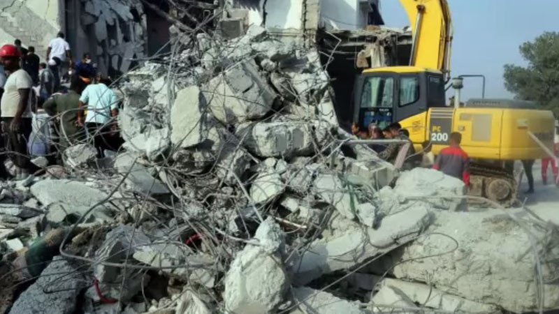 Разследващи журналисти: САЩ са отговорни за удара, при който загинаха 165 ученици