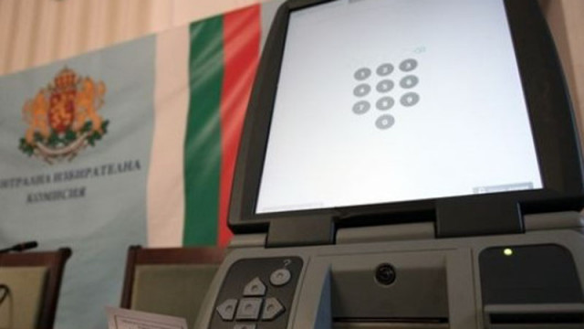 Теглят номерата на машините, които ще преминат удостоверяване