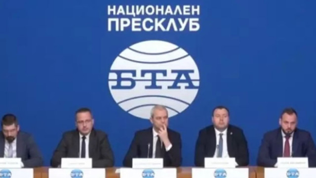 "Възраждане" запазва водачите на листите си - смени има само в Силистра и Търговище