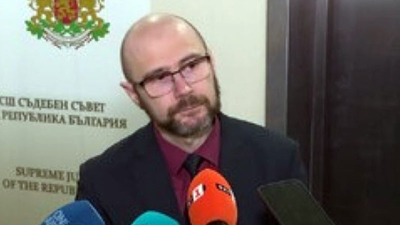 Янкулов: Защо, щом е имало обосновано предположение за корупция, Теодора Георгиева не е обвиняема?