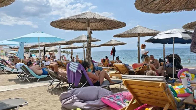 Масово анулиране на резервации за Гърция заради войната в Иран