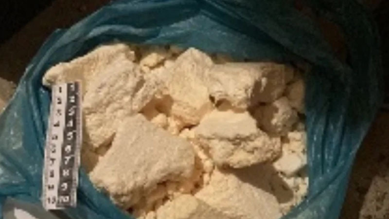 Разбиха престъпна група за разпространение на наркотици в Пловдивско