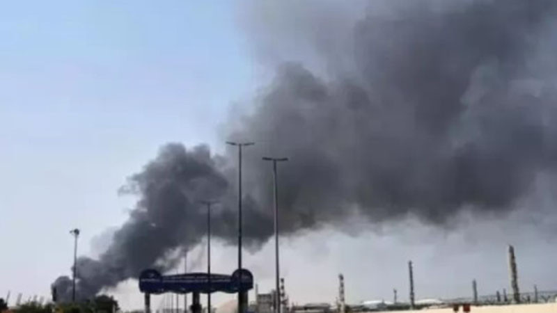 Дронове атакуваха международното летище в Кувейт, нанесени са значителни щети