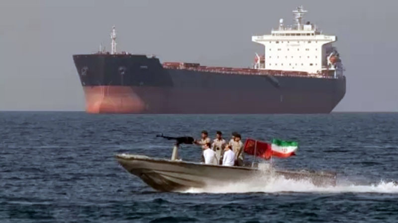 Wall Street Journal: Иран изнася повече петрол през Ормузкия проток, отколкото преди войната