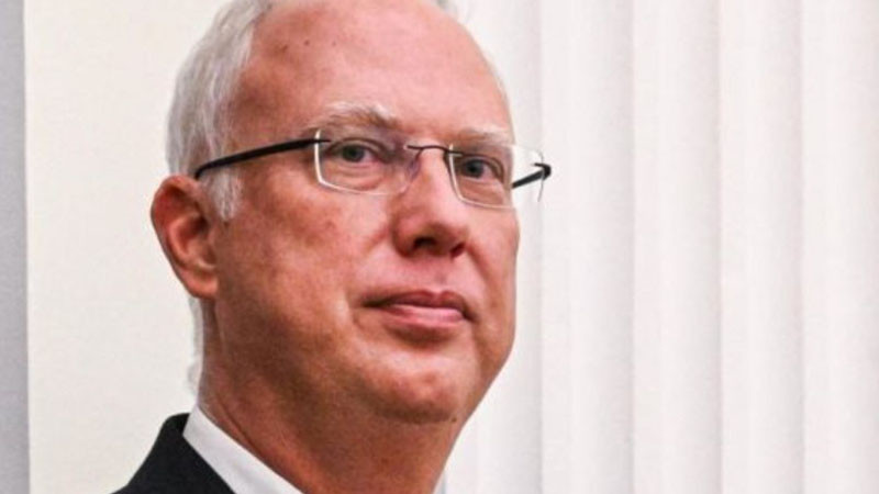 Дмитриев коментира думите на Зеленски, че Тръмп се отнася с него като със син